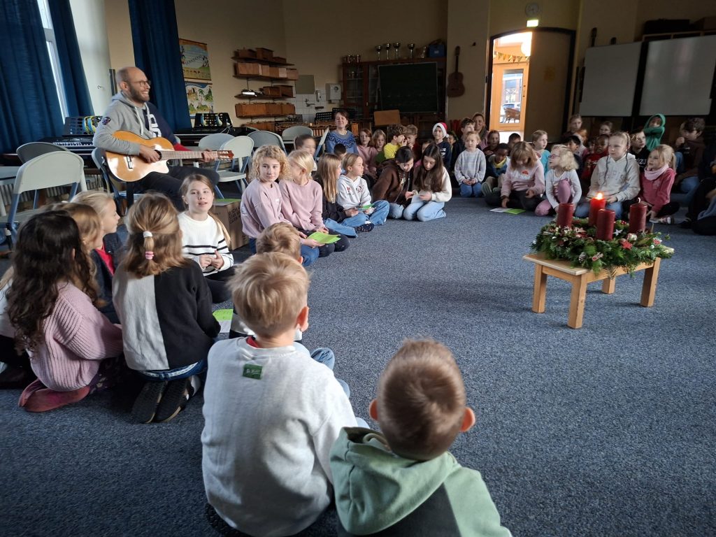 6b9981df a962 4bf7 9ef6 fd9239a9ed18